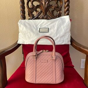 Brand new Gucci GG logo small pink bag